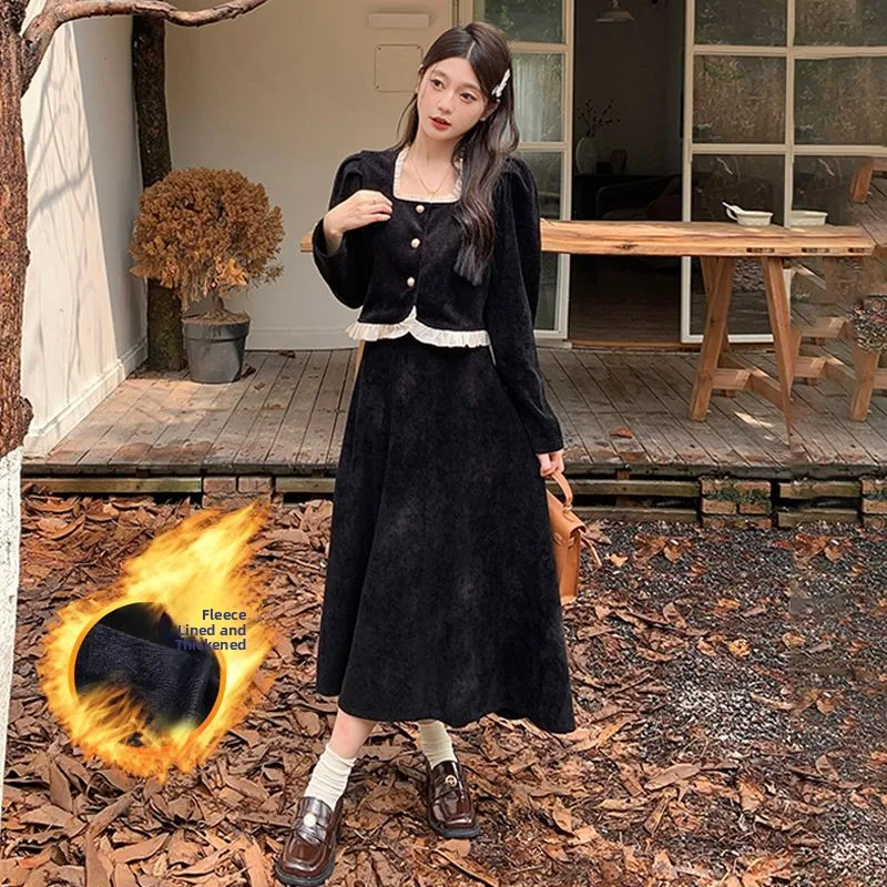 Black Velvet Corduroy Hepburn Style Two-Piece Set for Women Luxury Fashion Thickened Long Sleeve Cardigan High Waist Skirt
Black Velvet Corduroy Hepburn Style Two-Piece Set for Women Luxury Fashion Thickened Long Sleeve Cardigan High Waist Skirt