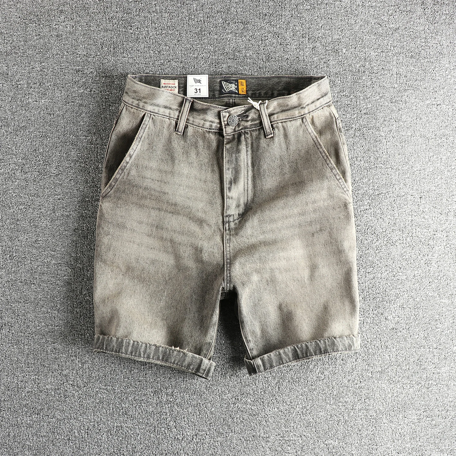 High-End Vintage Washed Denim Shorts Men's Summer American Retro Loose Straight Youth Five-Quarter Length mid Waist Jeans
High-End Vintage Washed Denim Shorts Men's Summer American Retro Loose Straight Youth Five-Quarter Length mid Waist Jeans