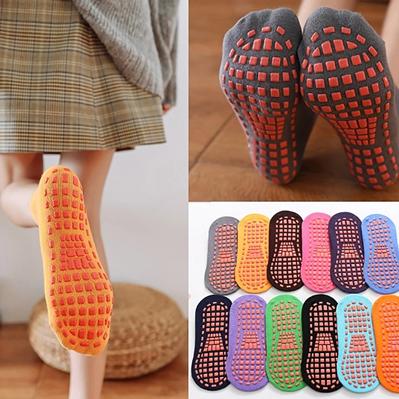 1Pair Trampoline socks Non Slip Yoga Socks with Grips Women Anti-Skid Socks Sticky Grippers Socks for Pilates Ballet Barre Yoga
1Pair Trampoline socks Non Slip Yoga Socks with Grips Women Anti-Skid Socks Sticky Grippers Socks for Pilates Ballet Barre Yoga