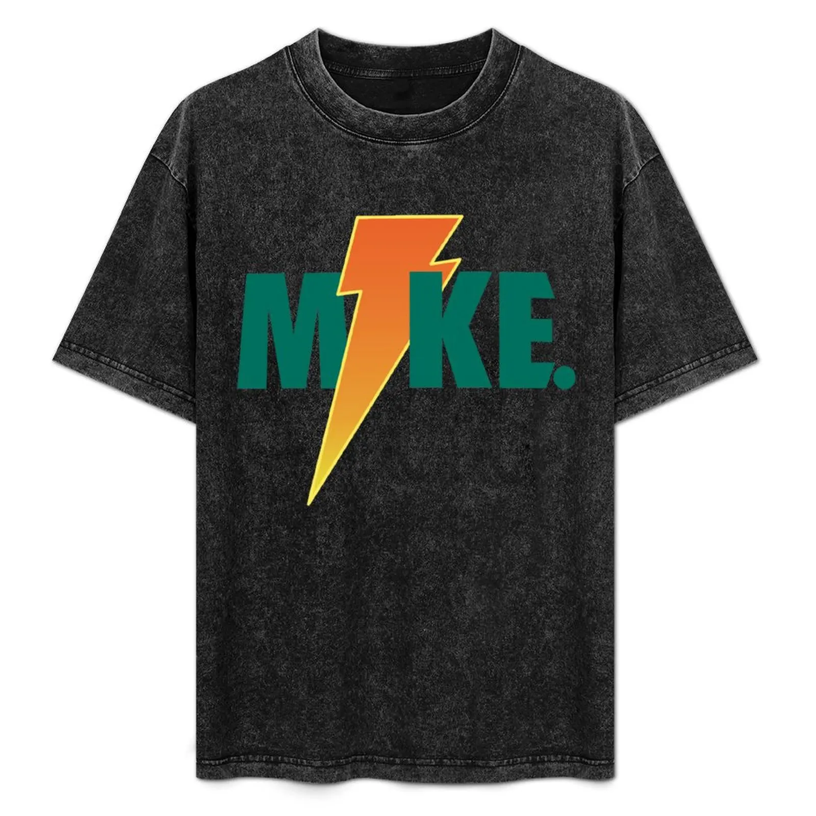Футболка Be Like Mike' T-Shirt однотонная, больших размеров
Футболка Be Like Mike' T-Shirt однотонная, больших размеров