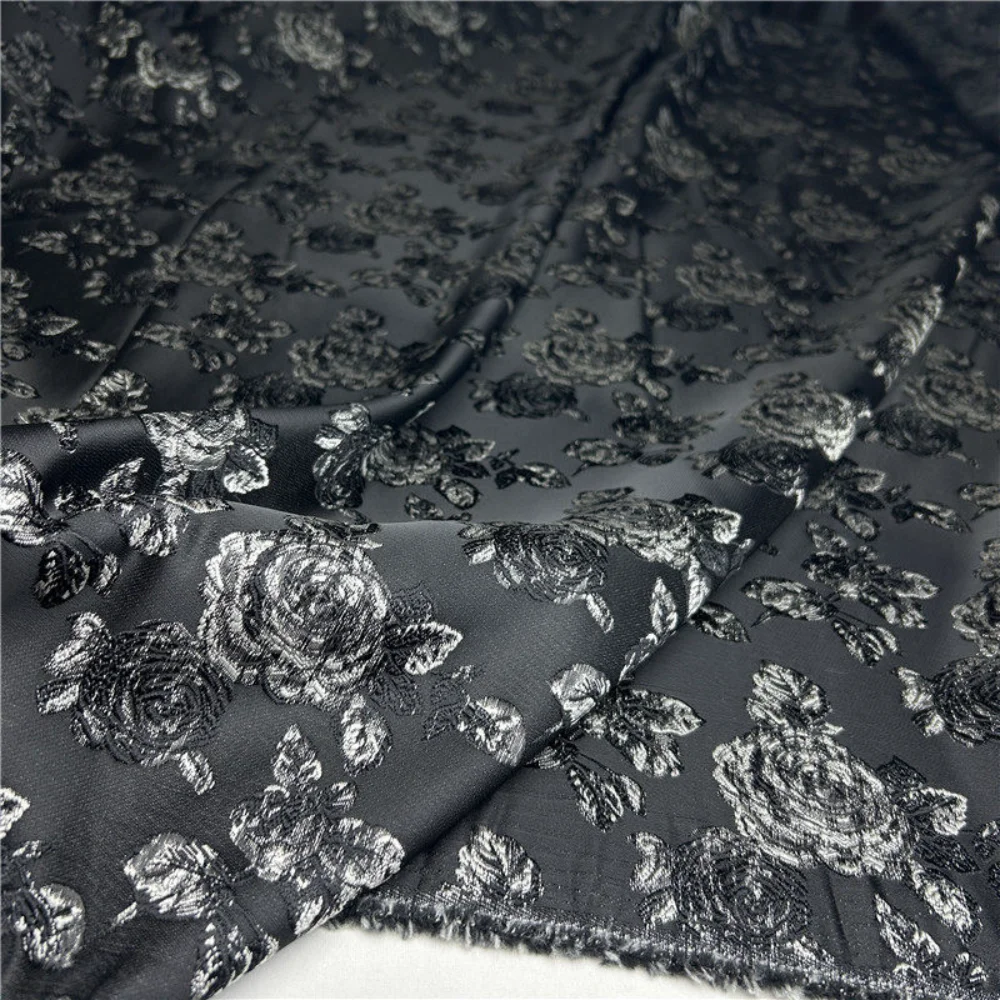 Black Gold Embossed Jacquard Fabric European American Woven Elastic Cotton Linen Clothing for Diy Sewing Cloth By The Meter
Black Gold Embossed Jacquard Fabric European American Woven Elastic Cotton Linen Clothing for Diy Sewing Cloth By The Meter