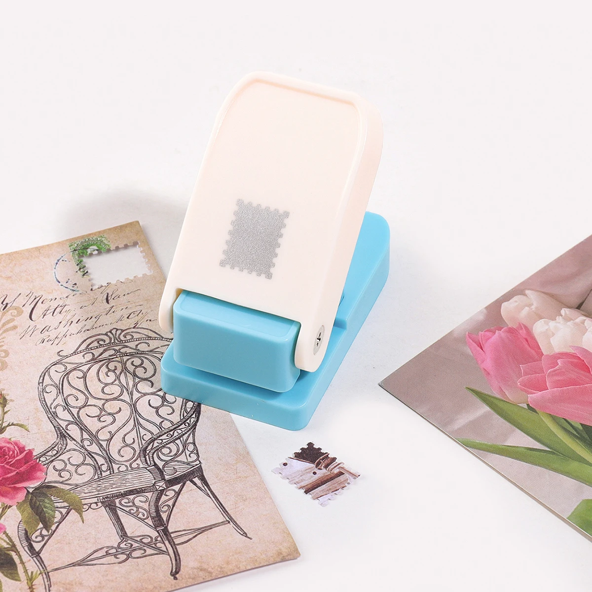 Stamp Shaped Paper Punch, Portable Mini Craft Hole Puncher with Safety Lock for Scrapbooking Card Making DIY Supplies
Stamp Shaped Paper Punch, Portable Mini Craft Hole Puncher with Safety Lock for Scrapbooking Card Making DIY Supplies
