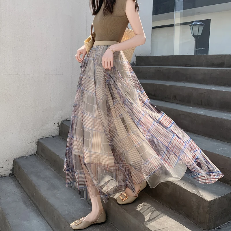 Vintage Loose Women's Plaid Splicing Fairy Net Half Skirt A-Line Long Skirt Slimming High Waist Midi Skirt Polyester Fiber
Vintage Loose Women's Plaid Splicing Fairy Net Half Skirt A-Line Long Skirt Slimming High Waist Midi Skirt Polyester Fiber