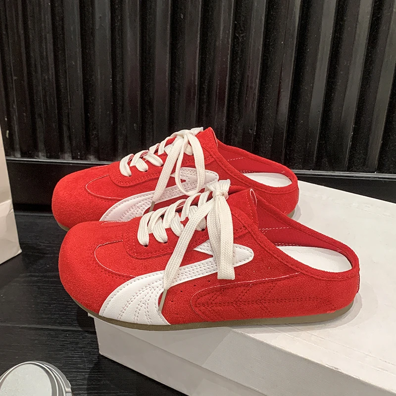 2026 New Summer Women Closed Toe Mule Slippers, Color Block Casual Shoes, Slip On Lazy German Trainers
2026 New Summer Women Closed Toe Mule Slippers, Color Block Casual Shoes, Slip On Lazy German Trainers