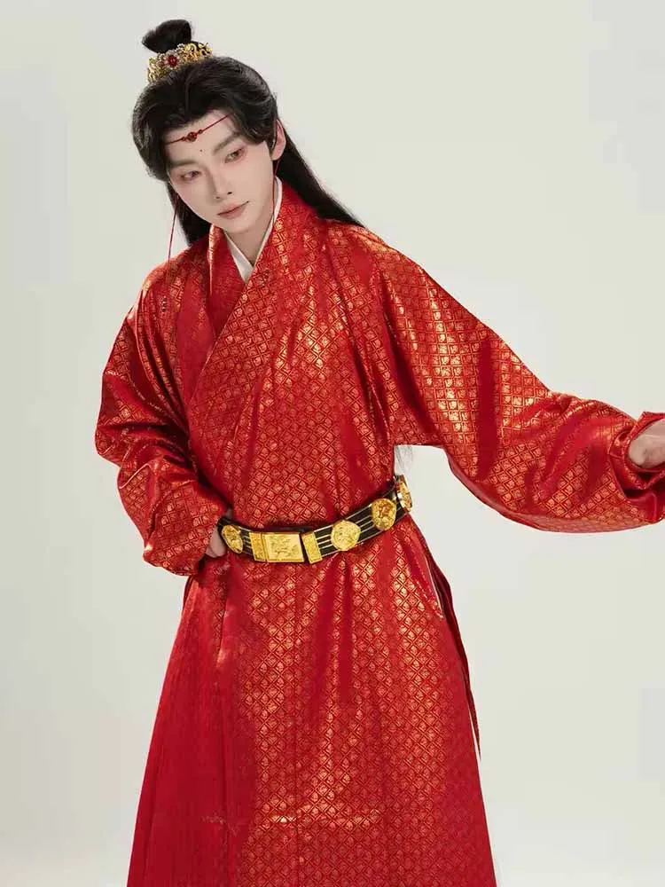 Flying Fish Hanfu Robe for Men Ming Dynasty Red&Black Traditional Chinese Cross-collared Pleated Long Robe Plus Size 3XL
Flying Fish Hanfu Robe for Men Ming Dynasty Red&Black Traditional Chinese Cross-collared Pleated Long Robe Plus Size 3XL