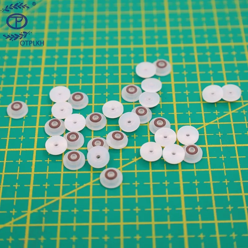 Flange spring seal UHMWPE UPE seals ultra high molecular weight polyethylene U-spring FKM O-ring non-standard Factory Customized
Flange spring seal UHMWPE UPE seals ultra high molecular weight polyethylene U-spring FKM O-ring non-standard Factory Customized