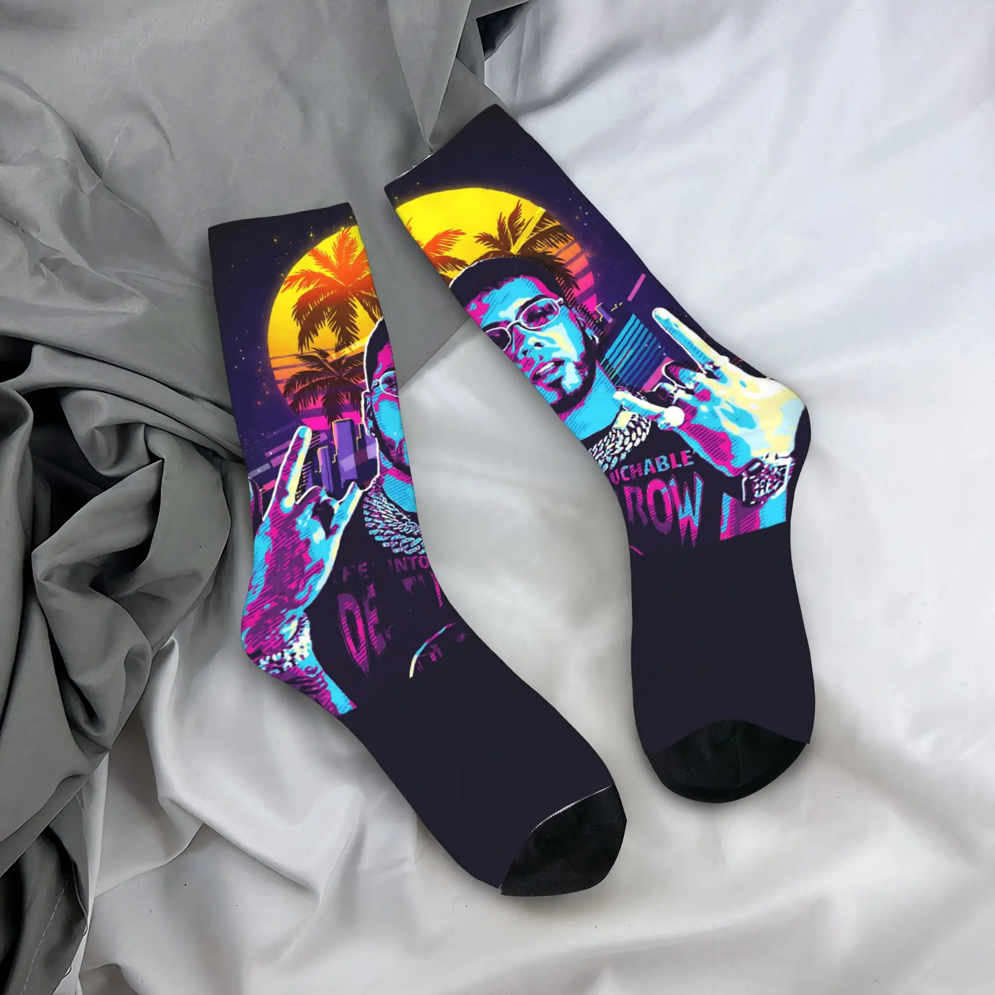 Женские и мужские носки Singer Free Anuel AA, рэперские чулки, зимняя новинка, удобные носки, спортивные антибактериальные носки для бега
Женские и мужские носки Singer Free Anuel AA, рэперские чулки, зимняя новинка, удобные носки, спортивные антибактериальные носки для бега