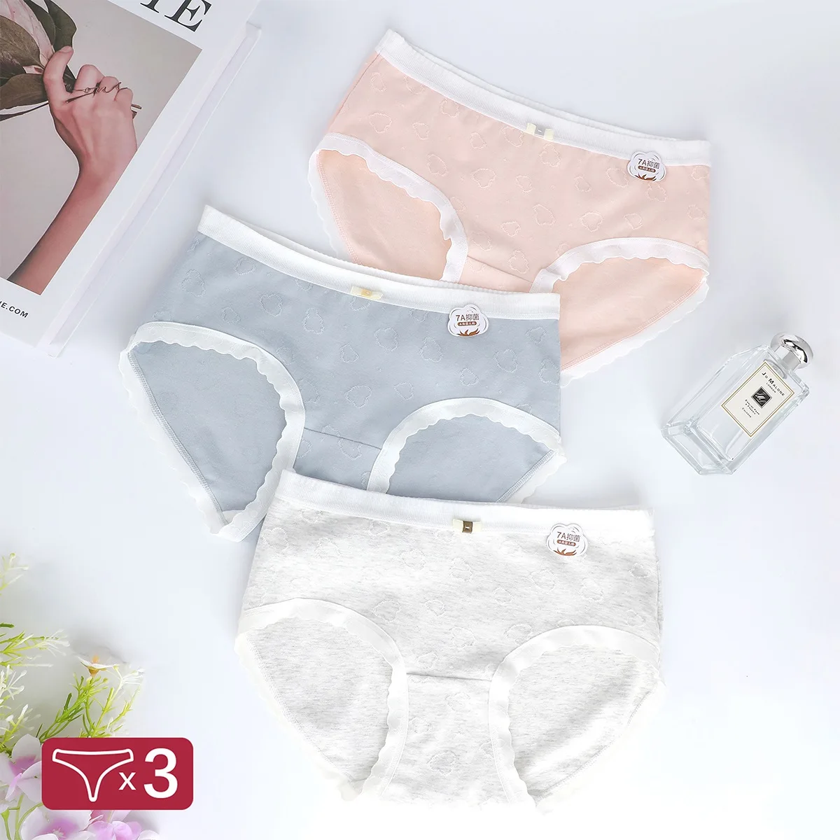 3PCS Women's Antibacterial Cotton Panties Ladies Girls Seamless Panties Comfortable Breathable Women Underwear Panties
3PCS Women's Antibacterial Cotton Panties Ladies Girls Seamless Panties Comfortable Breathable Women Underwear Panties