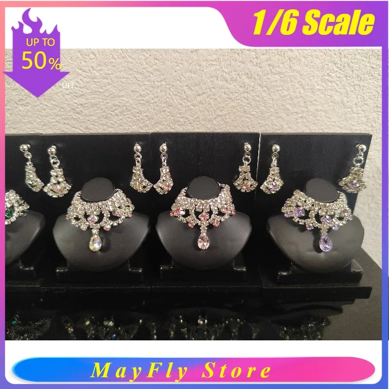 1/6 Scale Luxury Rhinestone Earrings Magnetic Buckle Necklace Model for 12-inch BJD Action Figures Body Scene Accessories
1/6 Scale Luxury Rhinestone Earrings Magnetic Buckle Necklace Model for 12-inch BJD Action Figures Body Scene Accessories