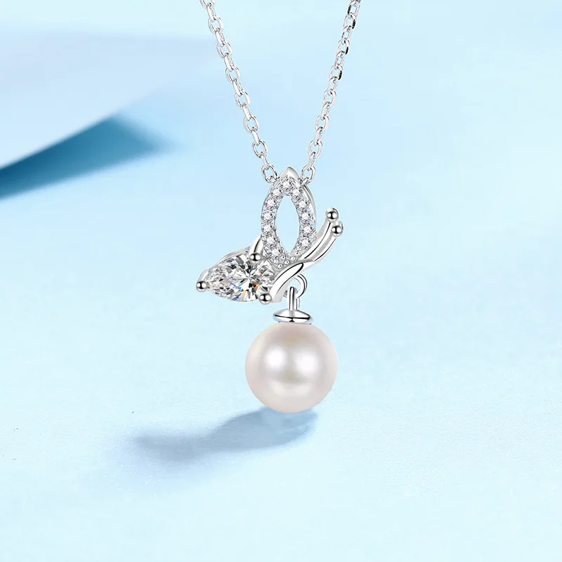 925 Silver Elegant Hollow Butterfly Pearl Pendant Shining Zircon Necklace Women's Birthday Anniversary Gift
925 Silver Elegant Hollow Butterfly Pearl Pendant Shining Zircon Necklace Women's Birthday Anniversary Gift