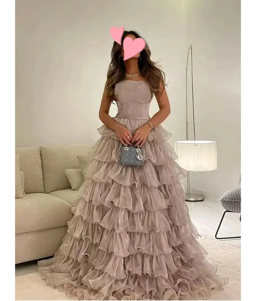Customized Graceful Organza A-Line Tiered Ruffles Evening Dress Fashion Sleeveless Strapless Floor Length Bespoke Occasion Gowns
Customized Graceful Organza A-Line Tiered Ruffles Evening Dress Fashion Sleeveless Strapless Floor Length Bespoke Occasion Gowns