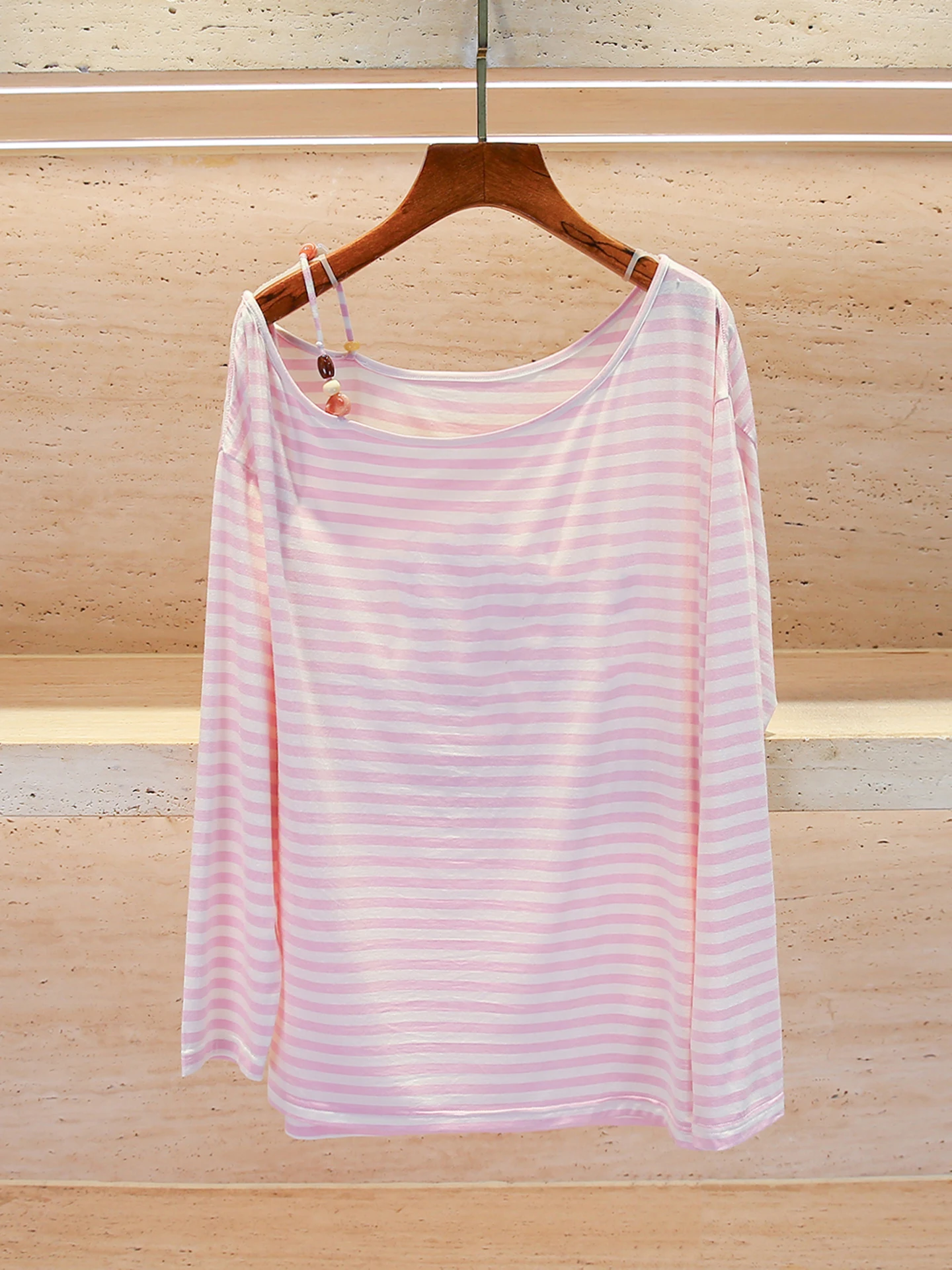 High-End Women's T-irt Striped oulder Strap Beaded Top Commute Sle Loose Fit Long Sve Breathable Skin-Friendly
High-End Women's T-irt Striped oulder Strap Beaded Top Commute Sle Loose Fit Long Sve Breathable Skin-Friendly