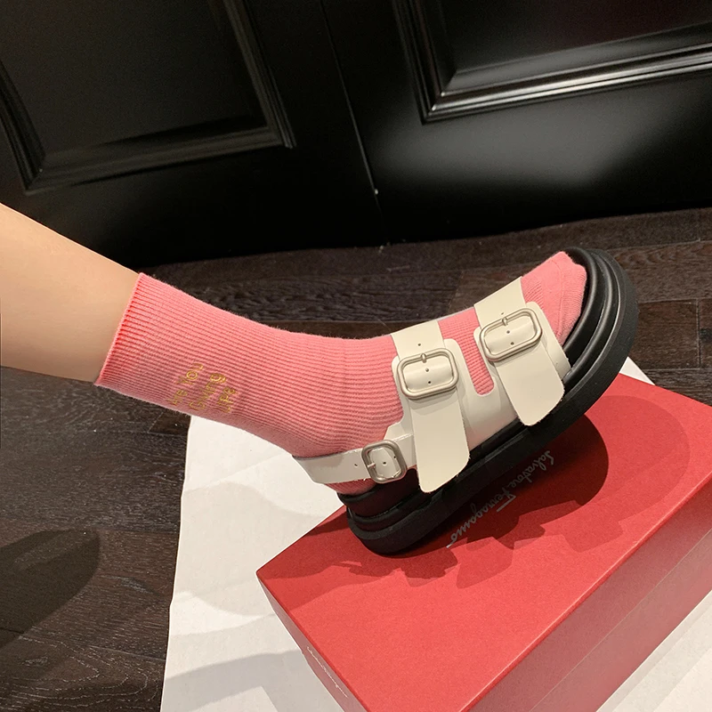 Handmade Genuine Leather Metal Ankle Buckle Strap Casual Women Sandals Low Heel Sport Beach Ladies Womens Shoes
Handmade Genuine Leather Metal Ankle Buckle Strap Casual Women Sandals Low Heel Sport Beach Ladies Womens Shoes