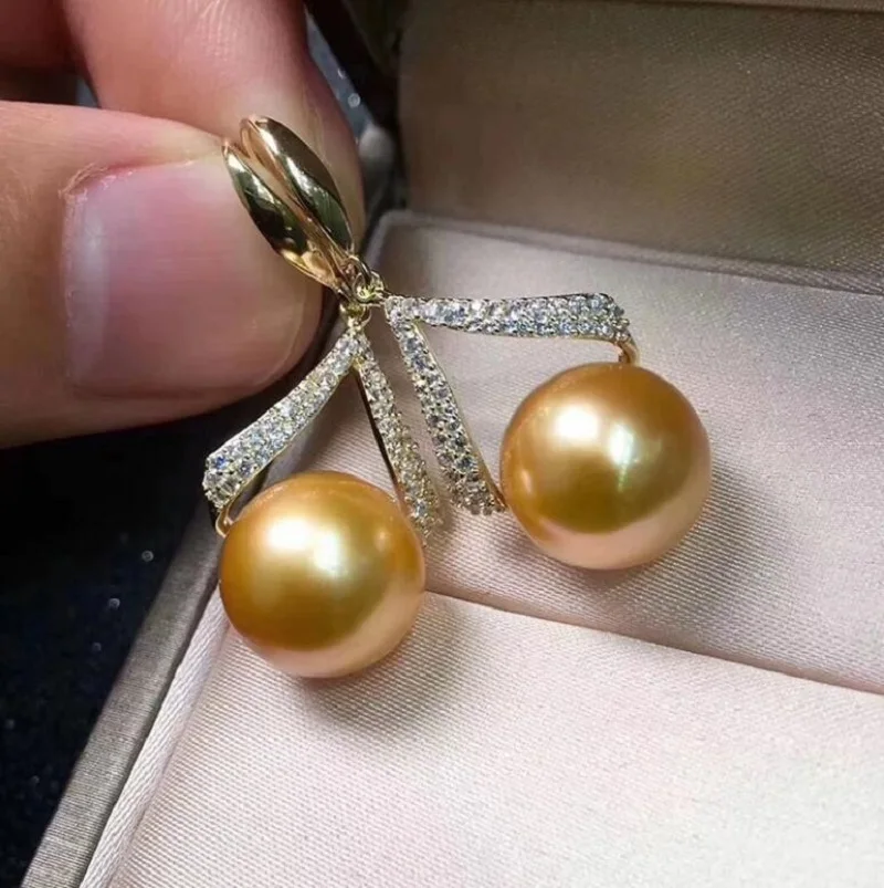 gorgeous set of 10-11mm south sea gold round pearl silver earring 925s
gorgeous set of 10-11mm south sea gold round pearl silver earring 925s