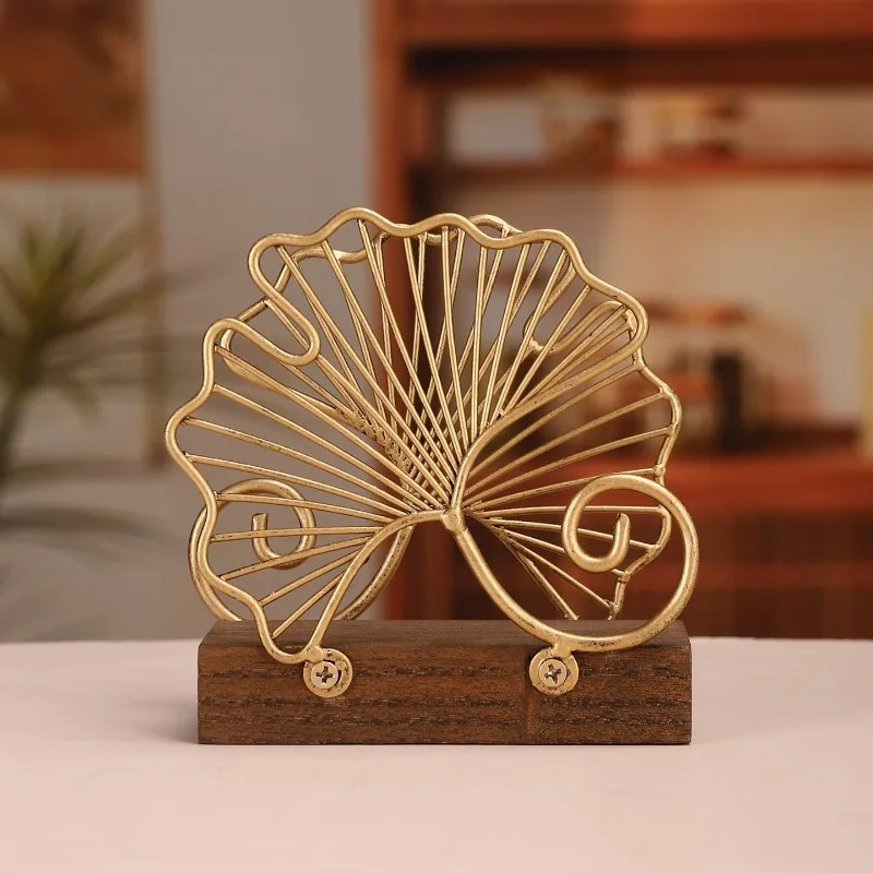 1pc Creative home supplies tissue holders high-end iron art crafts decorative pieces model rooms office desks upright
1pc Creative home supplies tissue holders high-end iron art crafts decorative pieces model rooms office desks upright