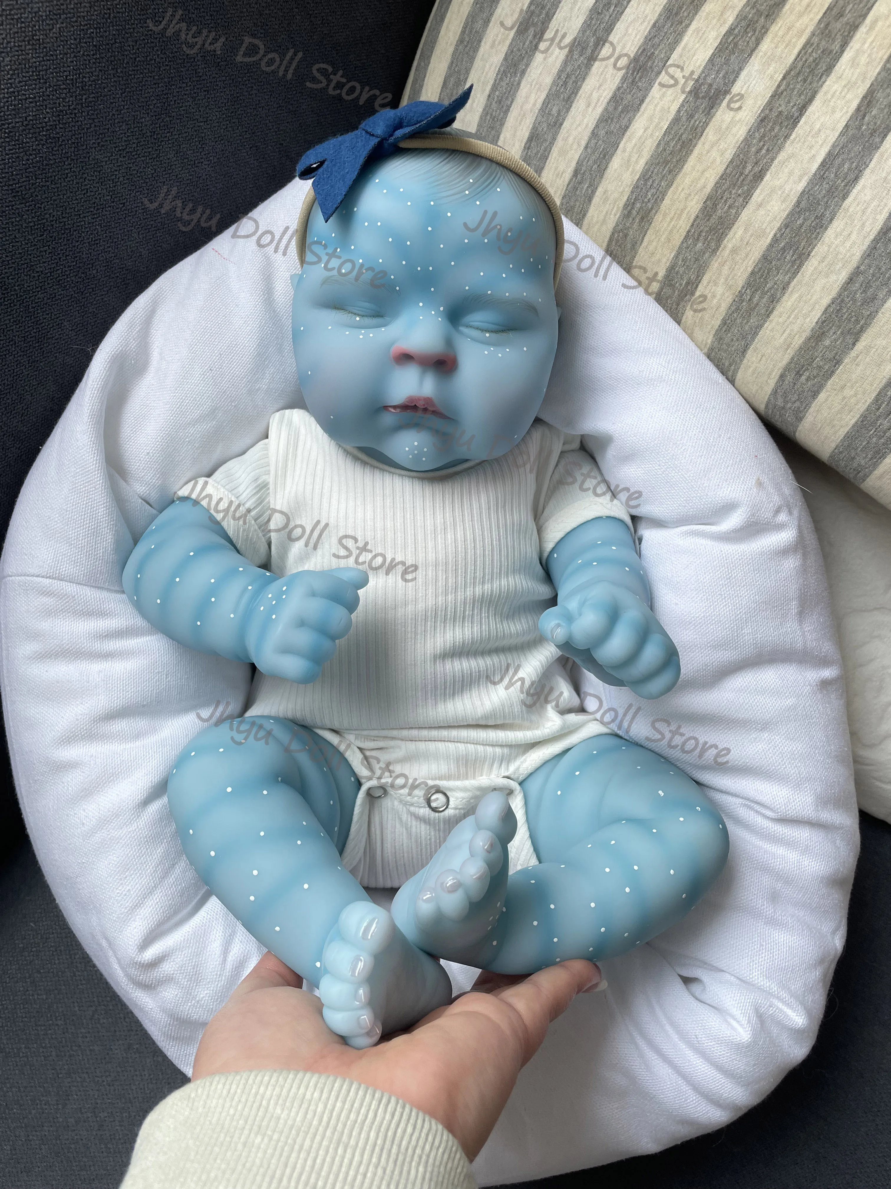 19inch Peaches Blue skin Soft Cloth Body Lifelike Reborn Doll Hand Made hHigh Quality Detailed Painting Small Doll Cute Baby
19inch Peaches Blue skin Soft Cloth Body Lifelike Reborn Doll Hand Made hHigh Quality Detailed Painting Small Doll Cute Baby