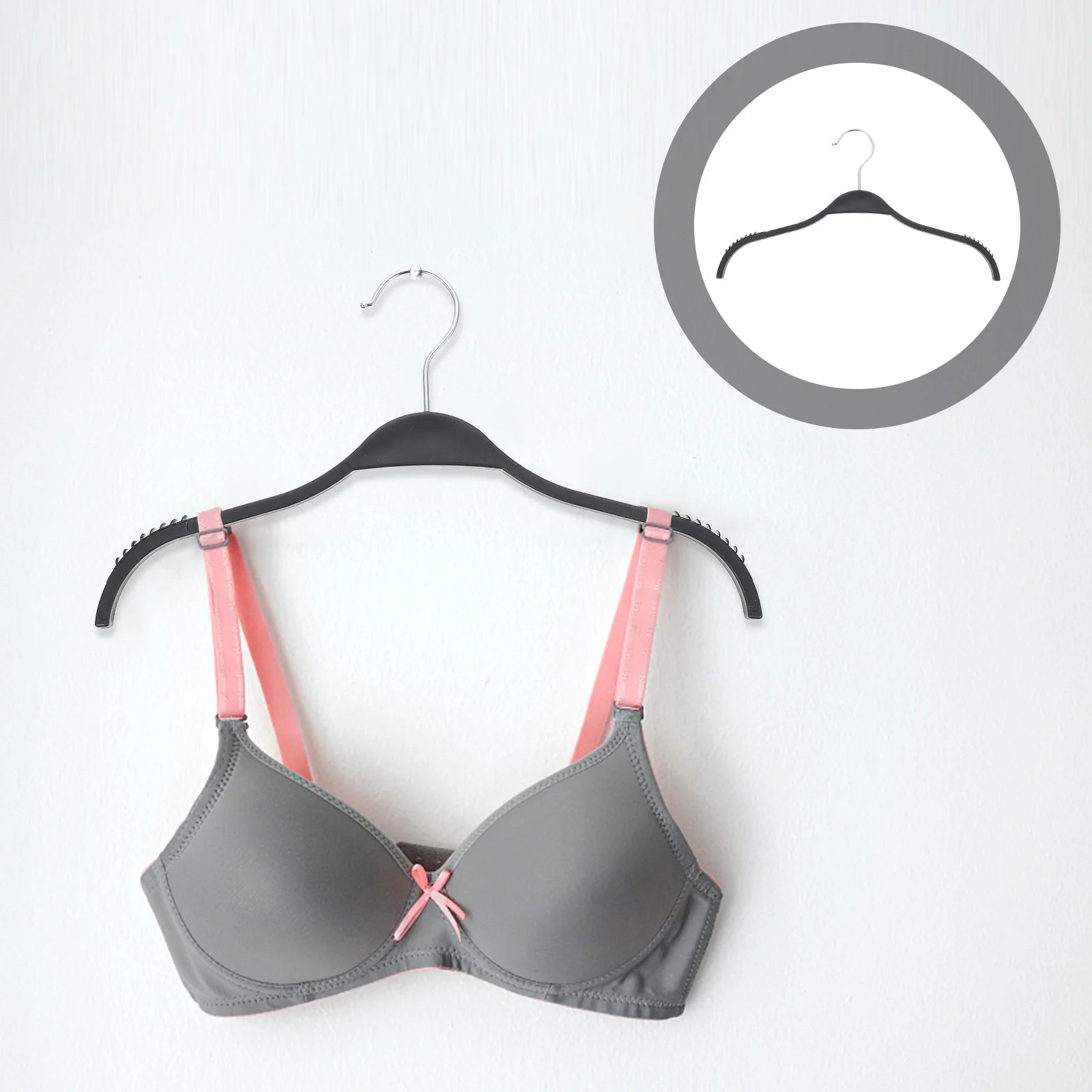 5Pcs Heavy Duty Non-Slip Hangers Plastic Coat Hanger with Wide Shoulder Support for Closet Clothes Storage and Drying Household
5Pcs Heavy Duty Non-Slip Hangers Plastic Coat Hanger with Wide Shoulder Support for Closet Clothes Storage and Drying Household