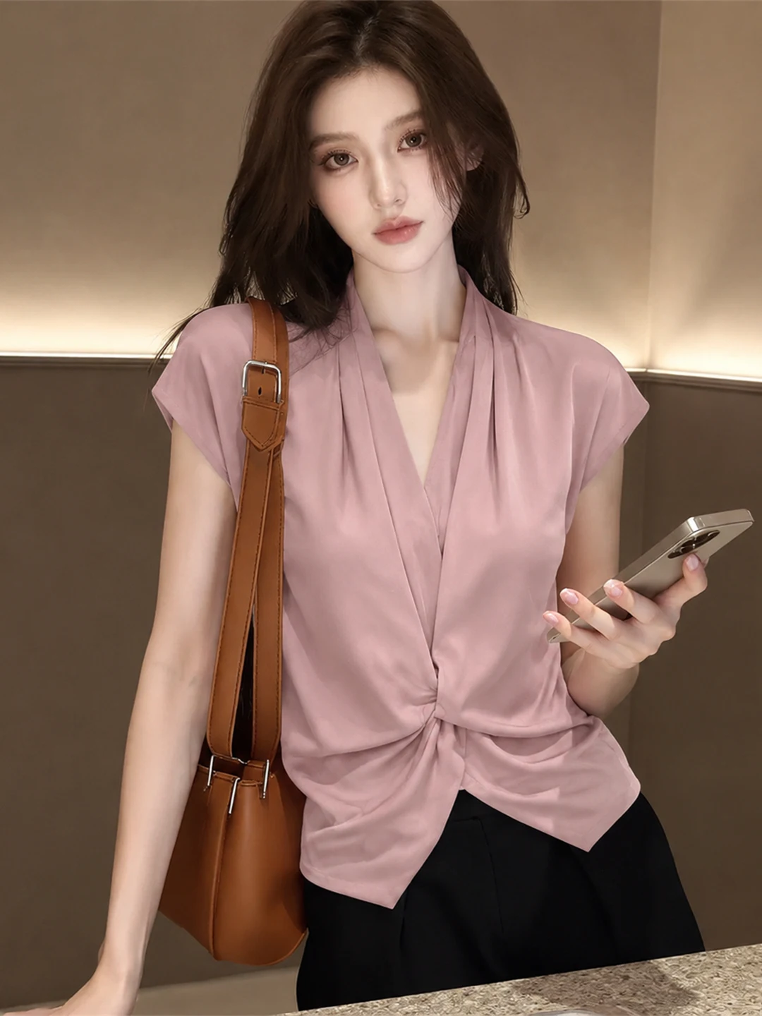 Elegant Short Sleeve Shirt Women's Knot Waist Shirt Lazy Style Fashionable Summer Top Straight Cut Korean Version Casual Wear
Elegant Short Sleeve Shirt Women's Knot Waist Shirt Lazy Style Fashionable Summer Top Straight Cut Korean Version Casual Wear