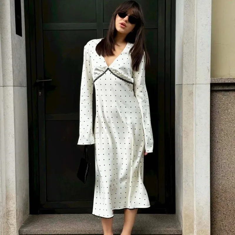 Talenza Elegant Women's Satin Dress Fashion Polka Dot Print Lace Patchwork Vintage Maxi Dress Luxurious New Women's Casual Dress
Talenza Elegant Women's Satin Dress Fashion Polka Dot Print Lace Patchwork Vintage Maxi Dress Luxurious New Women's Casual Dress