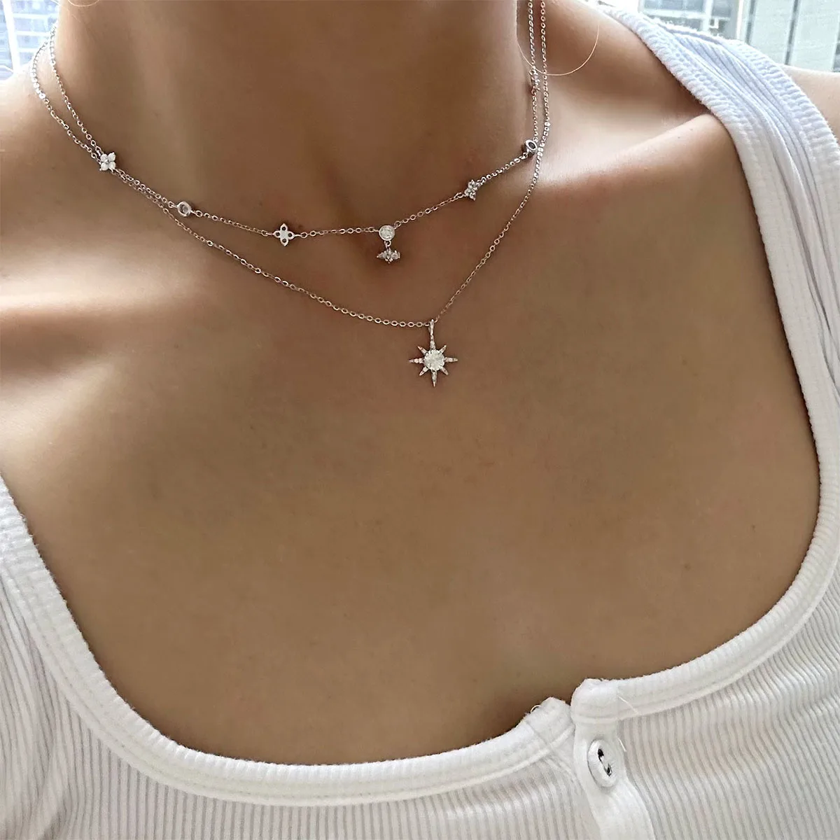 Gypsy Star Diamond Necklace 925 Sterling Silver Mozzarella Diamond Pendant Fairy Collarbone Chain Jewelry Accessories Necklace
Gypsy Star Diamond Necklace 925 Sterling Silver Mozzarella Diamond Pendant Fairy Collarbone Chain Jewelry Accessories Necklace