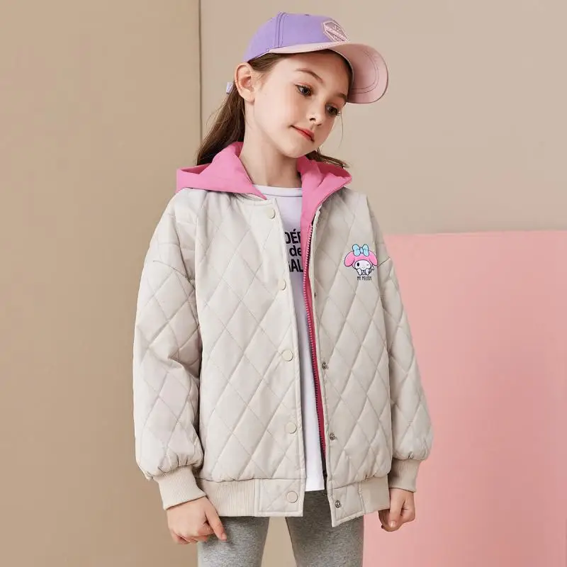 Sanrio Y2K My Melody Girl Хлопковая одежда Зимнее пальто из двух искусственных предметов Хлопковое пальто Утепленное пальто Kawaii с капюшоном Модная куртка с героями мультфильмов 
Sanrio Y2K My Melody Girl Хлопковая одежда Зимнее пальто из двух искусственных предметов Хлопковое пальто Утепленное пальто Kawaii с капюшоном Модная куртка с героями мультфильмов