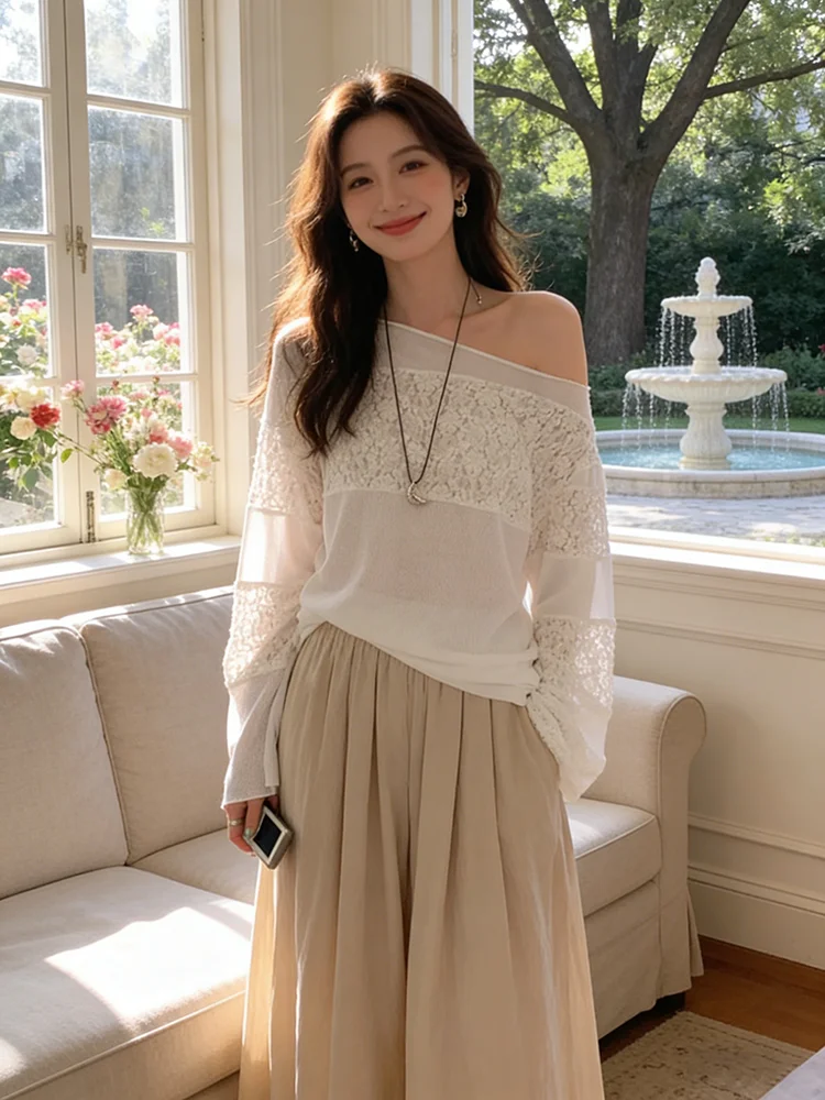 Casual Loose Long Sleeve T-Shirt Women's Spring New Style White Lace Hook Splicing Slimming Top Fashionable Cover-up Shirt
Casual Loose Long Sleeve T-Shirt Women's Spring New Style White Lace Hook Splicing Slimming Top Fashionable Cover-up Shirt