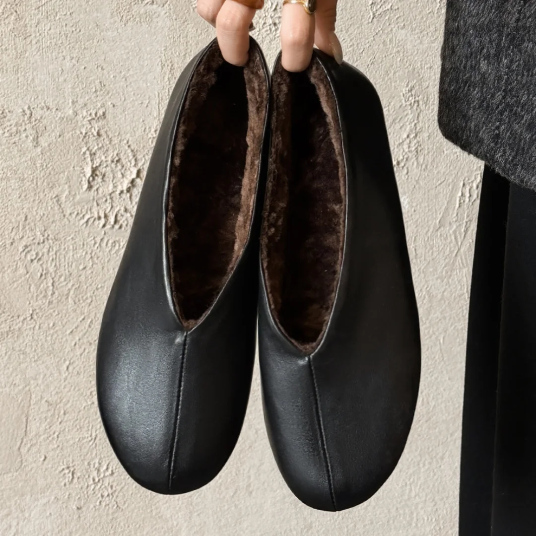 danxuefei women's cow leather round toe wool inside winter warm ballet flats high quality soft comfortable casual ballerinas hot
danxuefei women's cow leather round toe wool inside winter warm ballet flats high quality soft comfortable casual ballerinas hot