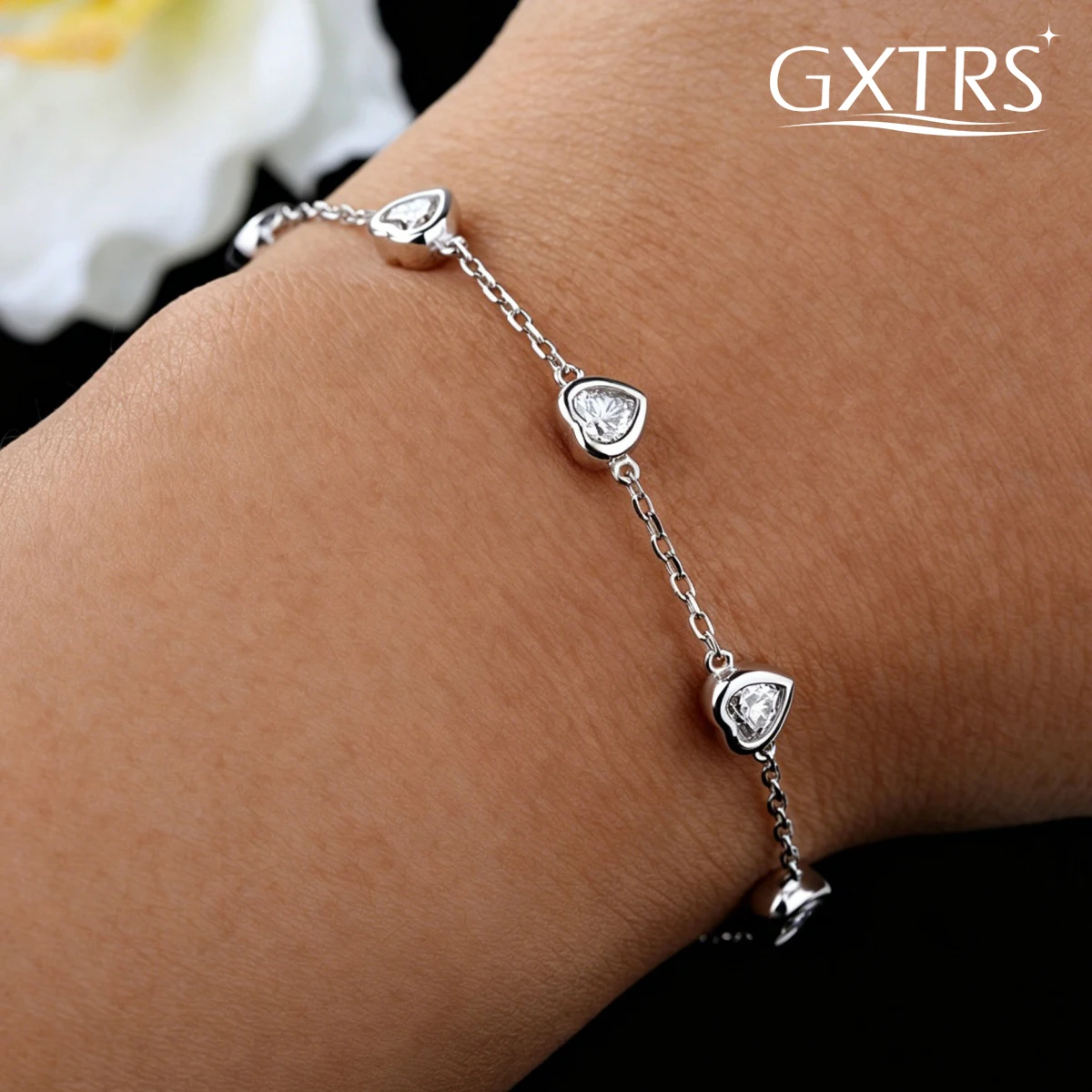 GXTRS 4mm Heart Moissanite Bracelets For Women 925 Sterling Silver Lab Diamond Adjustable Hand Chains Wedding Fine Jewelry Gifts
GXTRS 4mm Heart Moissanite Bracelets For Women 925 Sterling Silver Lab Diamond Adjustable Hand Chains Wedding Fine Jewelry Gifts