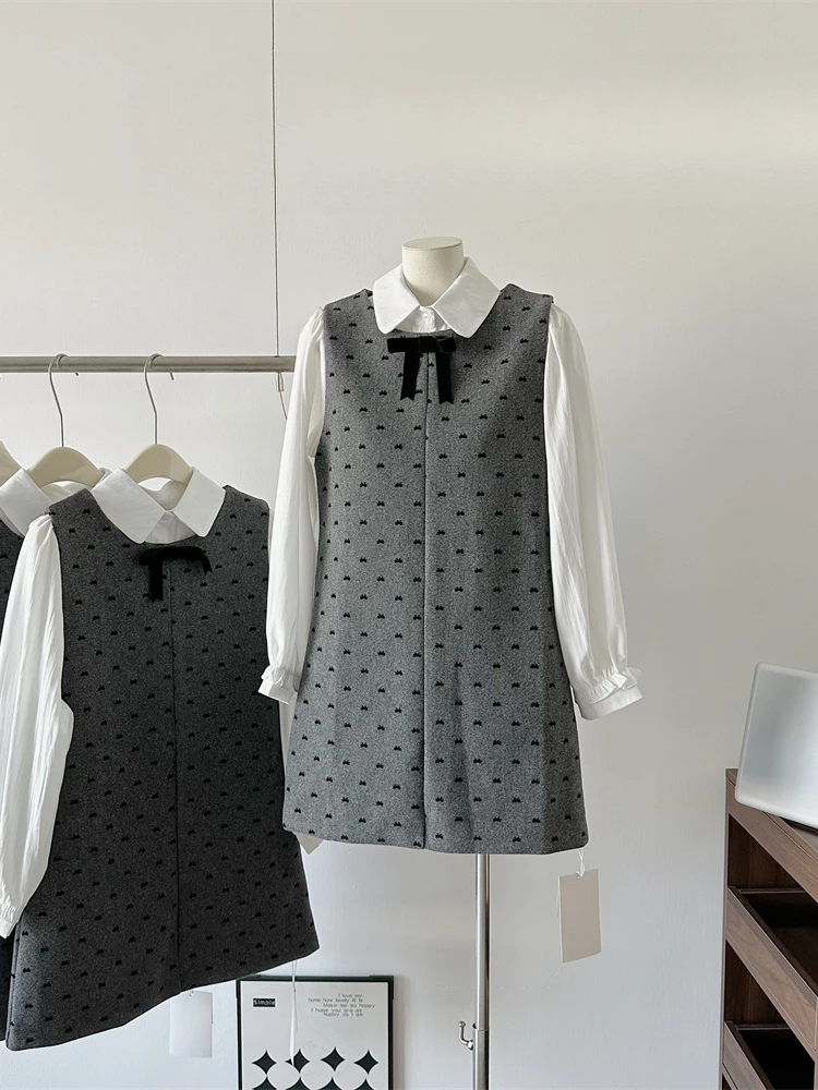 Spring Harajuku Japanese Kawaii College Style 2 Pieces Set Women White Thin Shirt+Zipper Mini Dress Y2K Cute Sweet Casual Suits
Spring Harajuku Japanese Kawaii College Style 2 Pieces Set Women White Thin Shirt+Zipper Mini Dress Y2K Cute Sweet Casual Suits