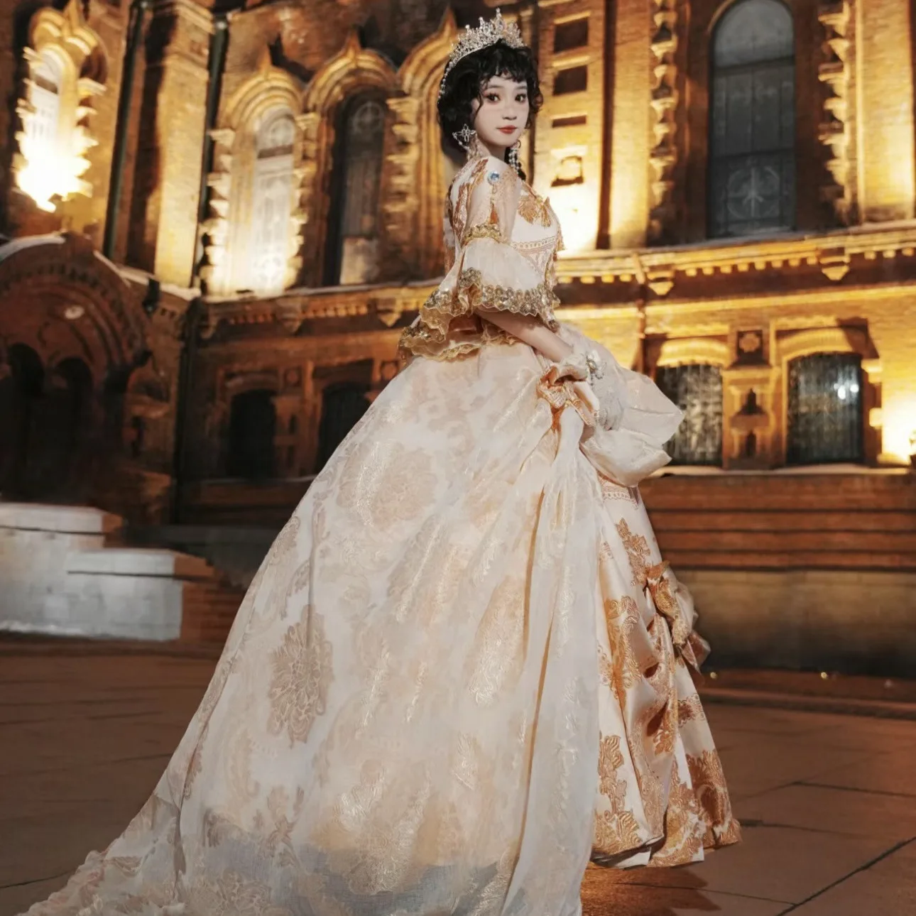 European Trailing Court Skirt Retro Dress European Classical Medieval Evening Dress European School Photo Photo Catwalk Woman
European Trailing Court Skirt Retro Dress European Classical Medieval Evening Dress European School Photo Photo Catwalk Woman