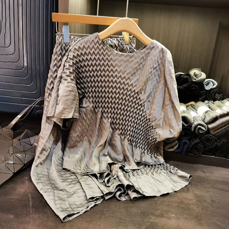 Miyake Pleated T-Shirt 2026 Summer New Fashion Light Luxury Elegant Top Loose A-Line Skirt 2-Piece Set Commuter Women's Clothing
Miyake Pleated T-Shirt 2026 Summer New Fashion Light Luxury Elegant Top Loose A-Line Skirt 2-Piece Set Commuter Women's Clothing