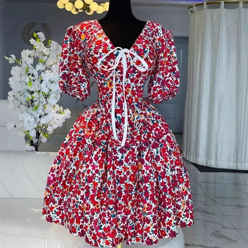 2025 New Women Floral Print Ruched V-neck Big Swing Mini Midi Dress 2025 Short Sleeve Birthday Sexy Club Party Evening Dresses
2025 New Women Floral Print Ruched V-neck Big Swing Mini Midi Dress 2025 Short Sleeve Birthday Sexy Club Party Evening Dresses