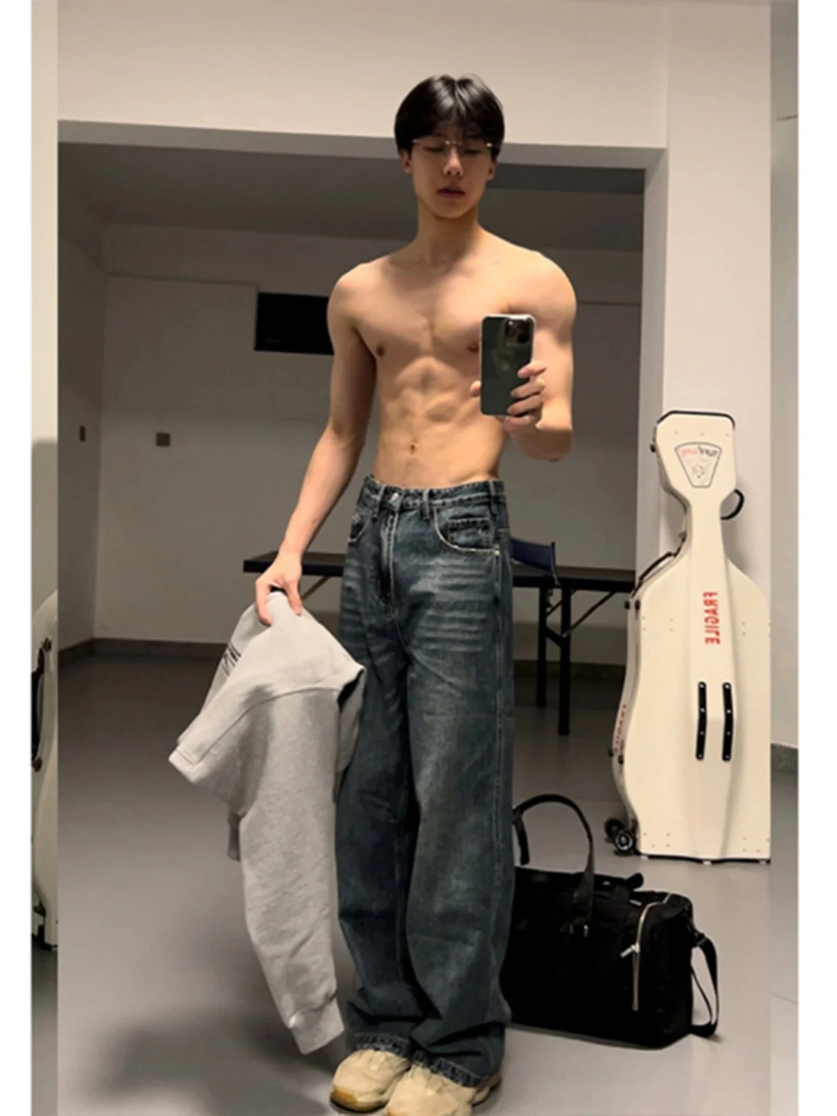 Cleanfit Vintage Blue Jeans Men's Street Sle Haome High Waist Straight Leg Long Pants Casual Faion Cotton Polyester Blend
Cleanfit Vintage Blue Jeans Men's Street Sle Haome High Waist Straight Leg Long Pants Casual Faion Cotton Polyester Blend