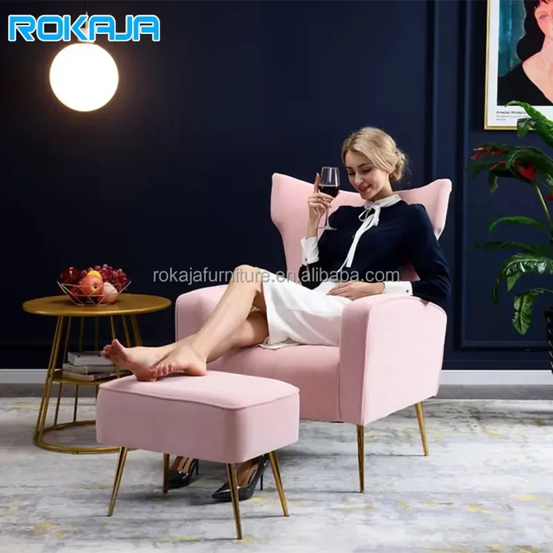 Modern Living Room Single Lounge Chair Luxury Velvet Sponge Filled High Back Recliner Bedroom Balcony Chaise Chair
Modern Living Room Single Lounge Chair Luxury Velvet Sponge Filled High Back Recliner Bedroom Balcony Chaise Chair