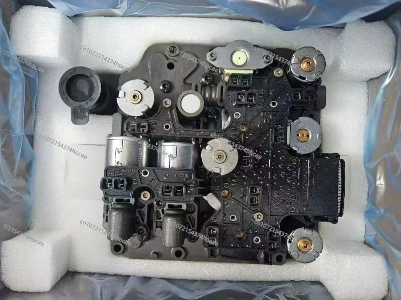 02E927770AJ AQ AM TCM Module Compatible With 02E DQ250 6-Speed DSG Gearbox
02E927770AJ AQ AM TCM Module Compatible With 02E DQ250 6-Speed DSG Gearbox