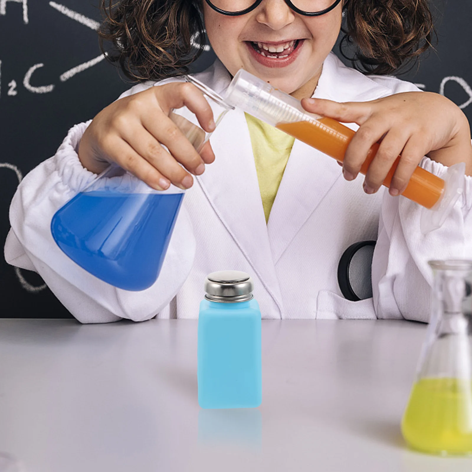 3Pcs Anti Static Alcohol Dispenser Refillable Press Down Pump Bottle Solvent Container for Lab Home Push Down Pump Dispenser
3Pcs Anti Static Alcohol Dispenser Refillable Press Down Pump Bottle Solvent Container for Lab Home Push Down Pump Dispenser