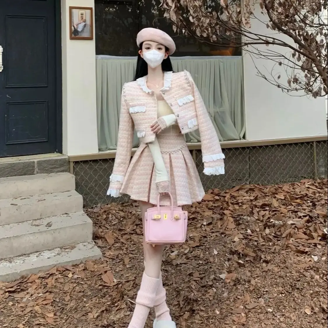 Sweet Wind Two-Piece Small Fragrant Wind Long-Sleeved Coat Short Skirt Women'S Autumn Winter New Niche Design Suit
Sweet Wind Two-Piece Small Fragrant Wind Long-Sleeved Coat Short Skirt Women'S Autumn Winter New Niche Design Suit