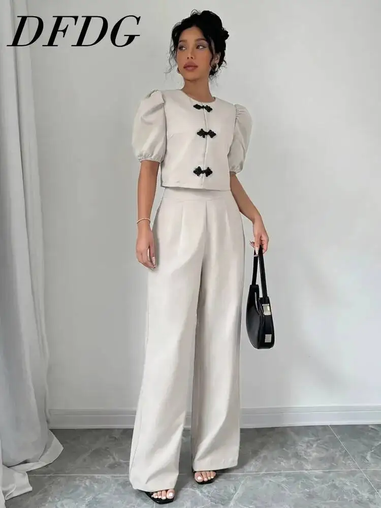 DFDG Women 2026 Spring Summer Chinese Style Two Piece Outfit Frog Button Puff Sleeve Cropped Top with Wide Leg Pants Casual Set
DFDG Women 2026 Spring Summer Chinese Style Two Piece Outfit Frog Button Puff Sleeve Cropped Top with Wide Leg Pants Casual Set