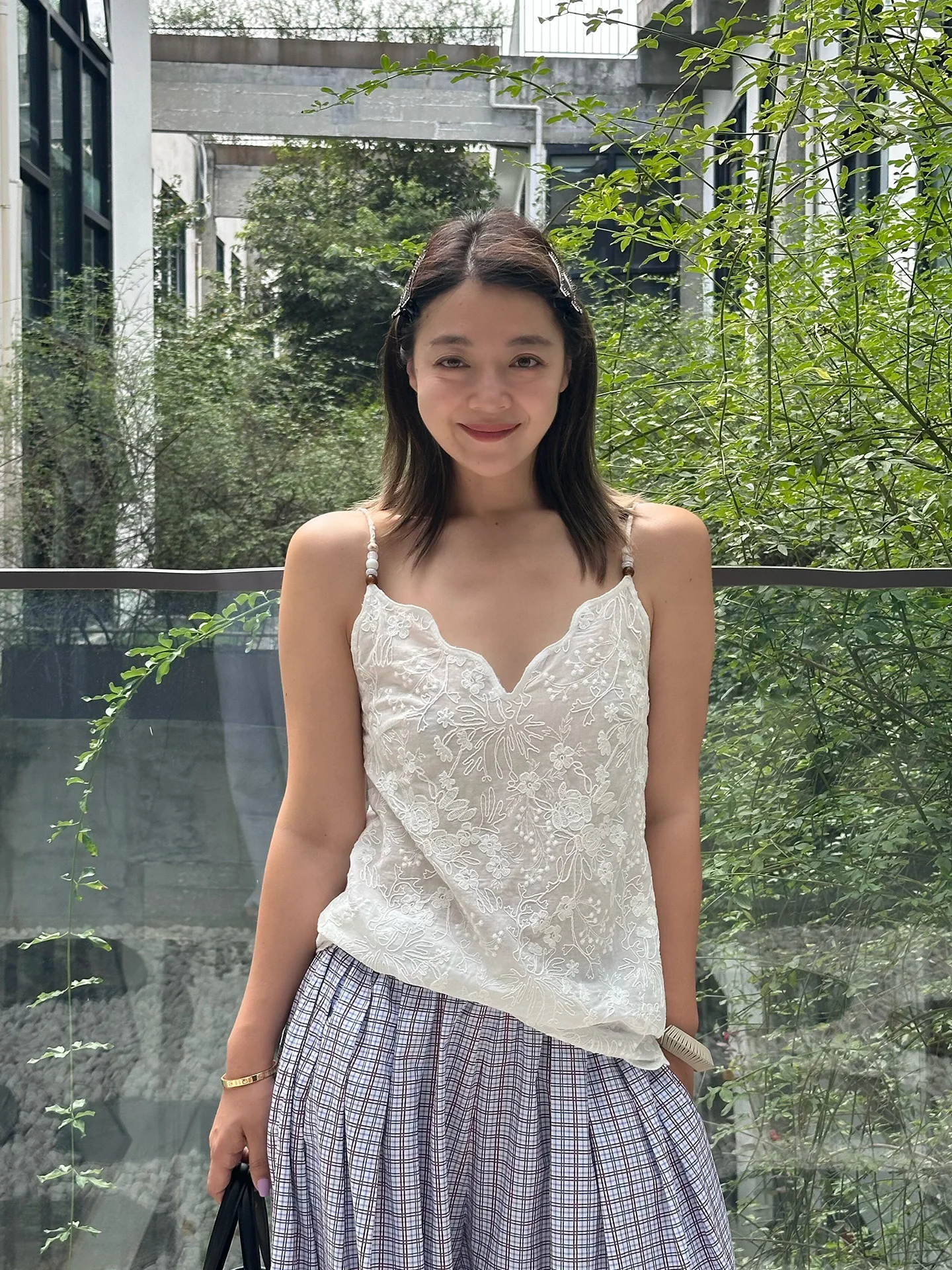 LEDIM WANG White Label Series Women's Lace Hollow out Strap Vest Summer New Style Cotton Blend Slim Fit Top with Chest Pad
LEDIM WANG White Label Series Women's Lace Hollow out Strap Vest Summer New Style Cotton Blend Slim Fit Top with Chest Pad