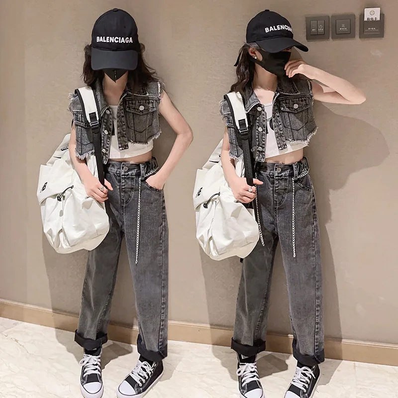 teenage Girls Denim Set Westernized Summer Sleeveless Vest+Loose Wide Leg Jeans Two Piece kids girl clothes Set children outfit
teenage Girls Denim Set Westernized Summer Sleeveless Vest+Loose Wide Leg Jeans Two Piece kids girl clothes Set children outfit