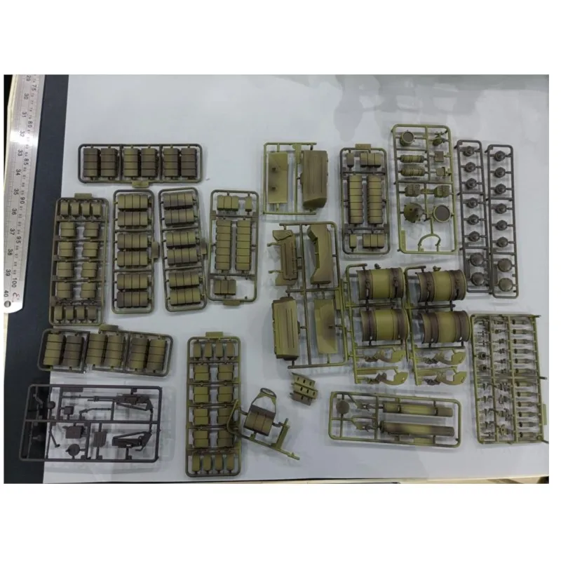 Heng Long 1/16 Scale RC Tank T72 3939 of Block Armour Kit Only Plastic DIY Upgrade Parts Radio Toys Modified Model
Heng Long 1/16 Scale RC Tank T72 3939 of Block Armour Kit Only Plastic DIY Upgrade Parts Radio Toys Modified Model