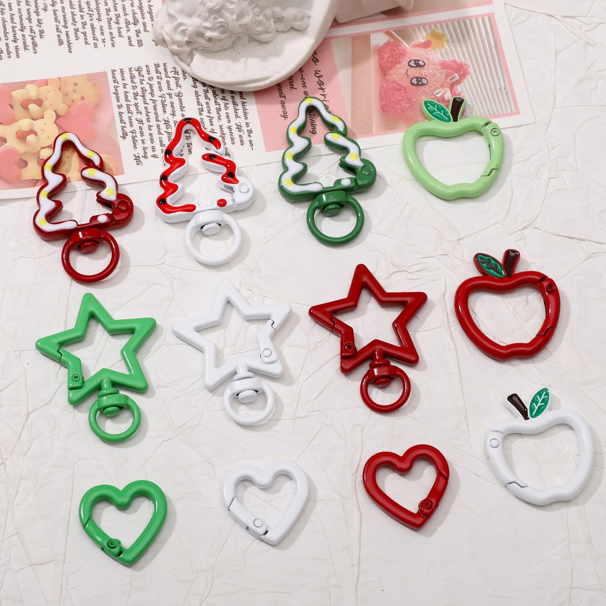 1PC Alloy Keychain Connector - 5-Pointed Star Love Heart Christmas Tree Apple Shape DIY Jewelry Gift for Holiday Party Bag Charm
1PC Alloy Keychain Connector - 5-Pointed Star Love Heart Christmas Tree Apple Shape DIY Jewelry Gift for Holiday Party Bag Charm