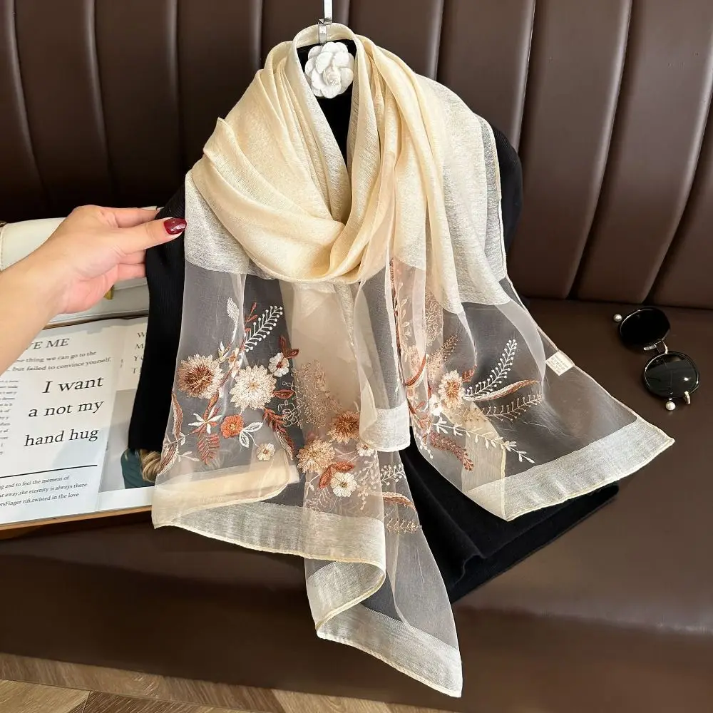 Luxury Embroidery Flower Silk Scarf Shawls Transparent Korean Style Mesh Neck Scarves Sunscreen Neckerchief Bride/Bridesmaid
Luxury Embroidery Flower Silk Scarf Shawls Transparent Korean Style Mesh Neck Scarves Sunscreen Neckerchief Bride/Bridesmaid