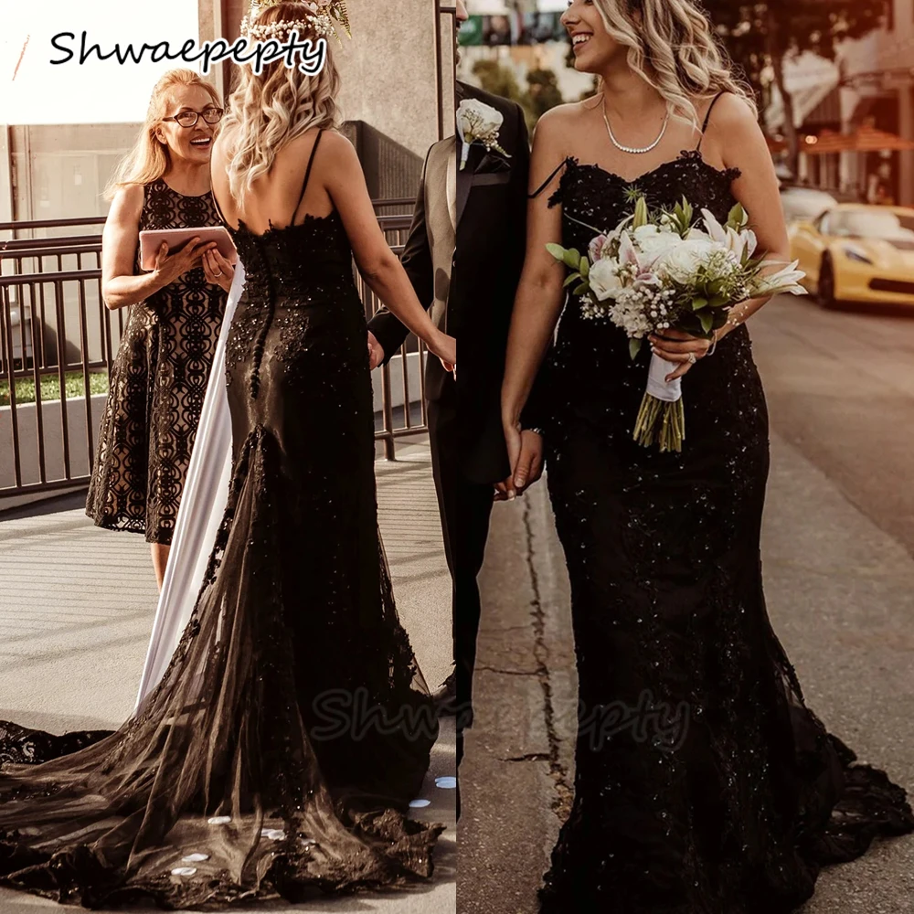 Spaghetti Straps Black Lace Wedding Dress Vintage Gothic Bridal Gowns Beaded Appliques Mermaid Long Vestido Customized
Spaghetti Straps Black Lace Wedding Dress Vintage Gothic Bridal Gowns Beaded Appliques Mermaid Long Vestido Customized