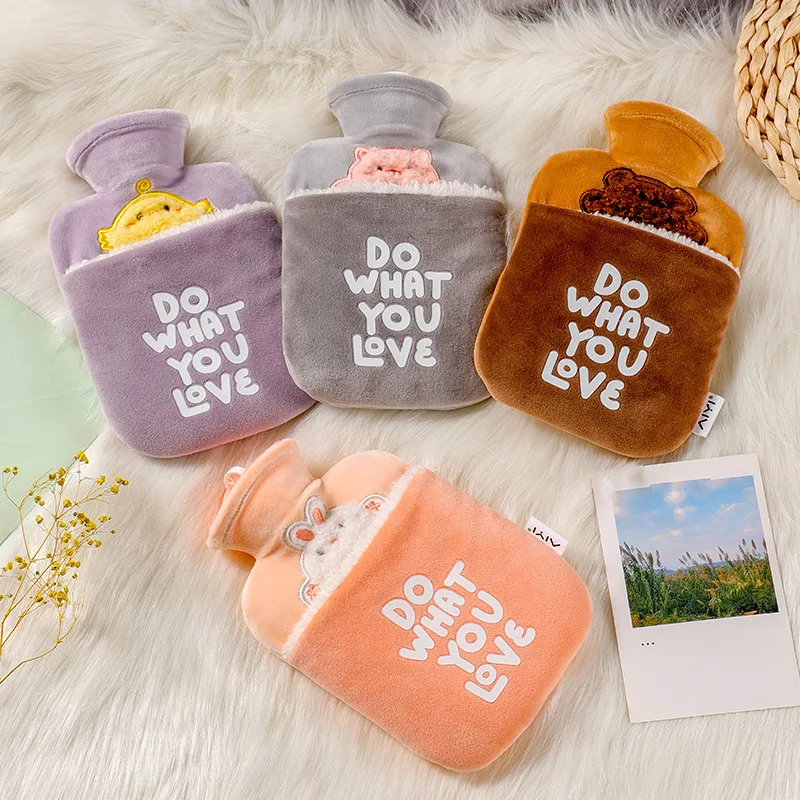 Can Be Inserted Fleece Hot Water Bag 500ML 1000ML 2000ML Water-filled Hot Water Bottle Soft Touch Household Daily Necessities
Can Be Inserted Fleece Hot Water Bag 500ML 1000ML 2000ML Water-filled Hot Water Bottle Soft Touch Household Daily Necessities