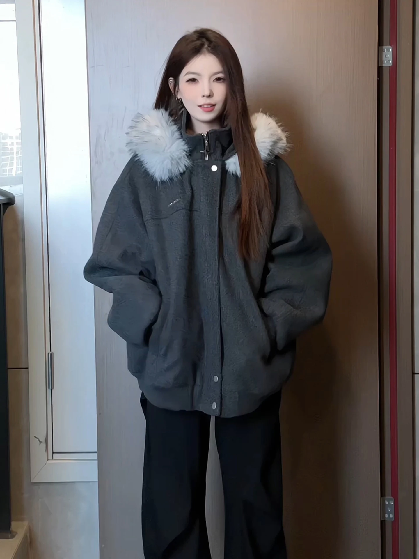 Deep ey Woolen Patchwork Jaet Cotton Coat Men's Winter Large Fur Collar Mountain Eagle American Couple Sle Cotton ...
Deep ey Woolen Patchwork Jaet Cotton Coat Men's Winter Large Fur Collar Mountain Eagle American Couple Sle Cotton ...