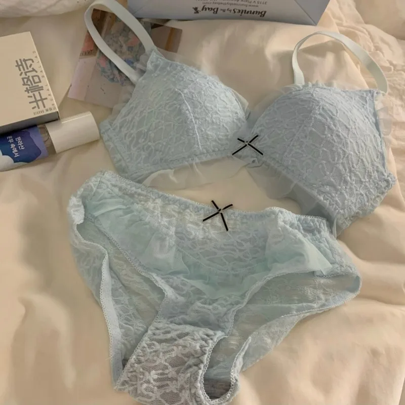 Новый студенческий милый комплект без косточек для девочек, антипровисающий сексуальный кружевной комплект с тонким регулируемым бюстгальтером Pure Desire, лето 2023 г.
Новый студенческий милый комплект без косточек для девочек, антипровисающий сексуальный кружевной комплект с тонким регулируемым бюстгальтером Pure Desire, лето 2023 г.