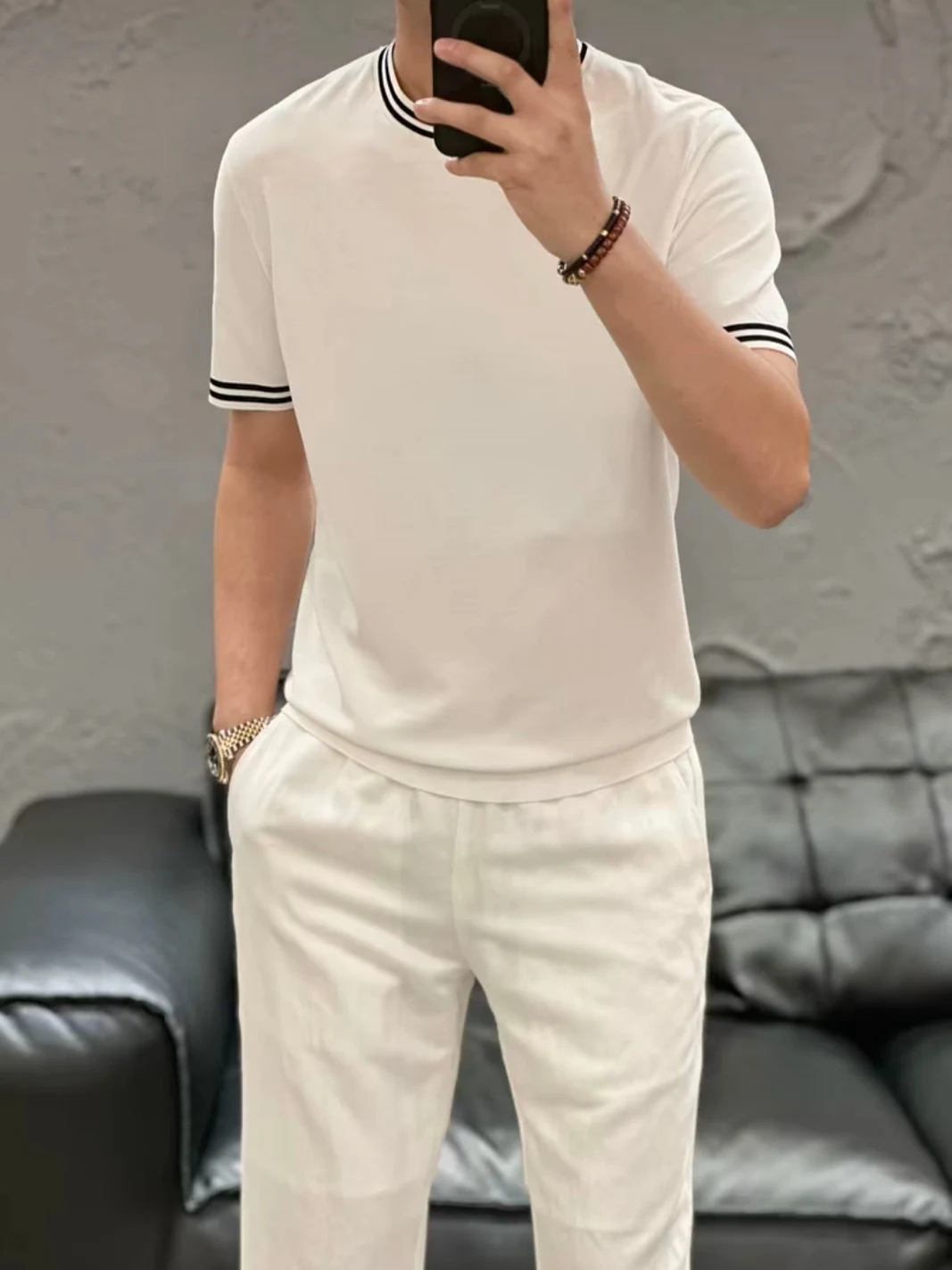 Men's round Ne ort Sve T-irt Spring Summer New Faion Versatile Personali Ele Trendy Comfortable High End
Men's round Ne ort Sve T-irt Spring Summer New Faion Versatile Personali Ele Trendy Comfortable High End