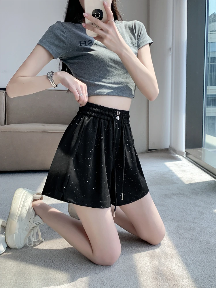 Ladies Black Sequin Short Pants High Rise Elastic Waist Wide Leg Comfortable Summer Wear
Ladies Black Sequin Short Pants High Rise Elastic Waist Wide Leg Comfortable Summer Wear