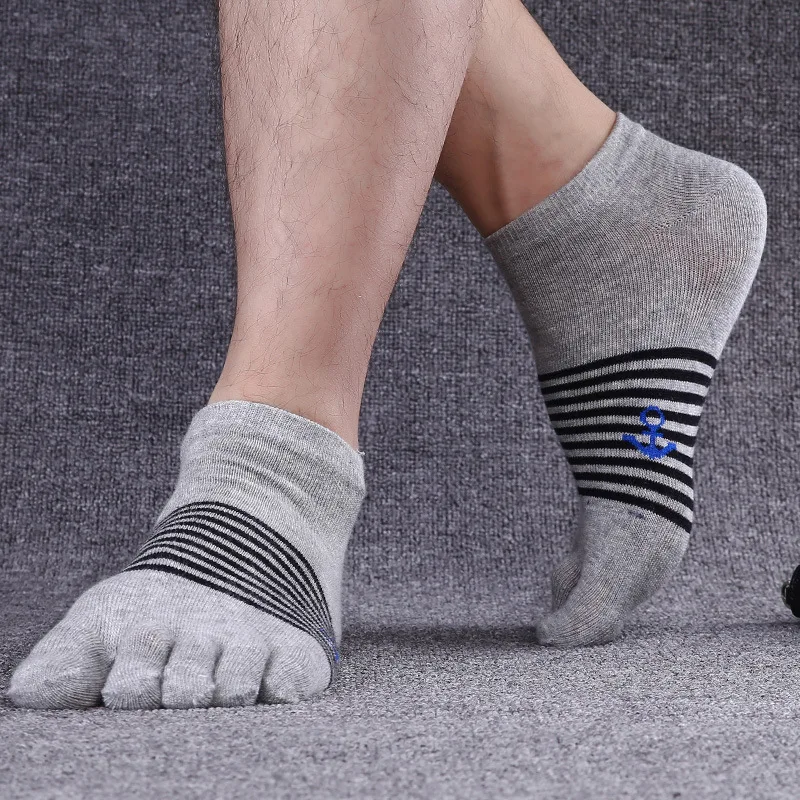 Five finger socks men's pure cotton summer short tube business casual shallow mouth cotton socks split toe socks
Five finger socks men's pure cotton summer short tube business casual shallow mouth cotton socks split toe socks